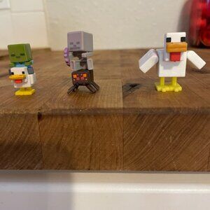 MINECRAFT 2 jockeys and 1 Overworld chicken (lot of 3)